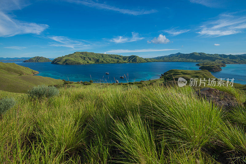 壮丽的景色在Gili Lawa土地，科莫多岛，纳闽巴霍，印度尼西亚